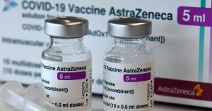 Nghiên cứu của Đại học Oxford cho thấy, sử dụng vaccine COVID-19 của AstraZeneca làm mũi tiêm thứ 3 tăng cường để chống lại biến thể Omicron.